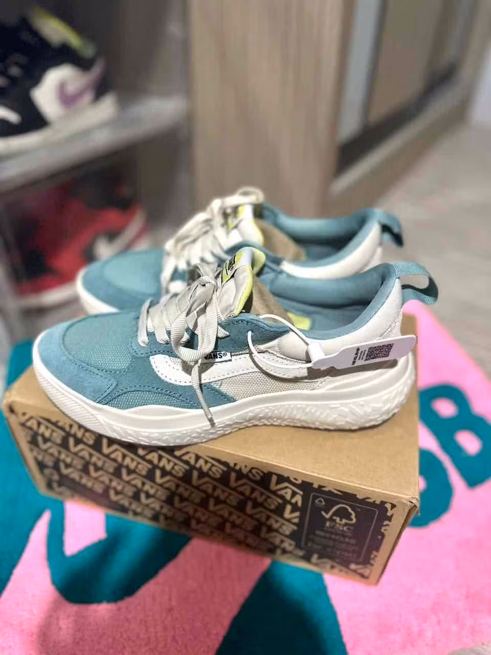 Vans UltraRange Neo VR3 'Beige Green' VN000BCE0HS Vans UltraRange Neo VR3 'Beige Green' VN000BCE0HS